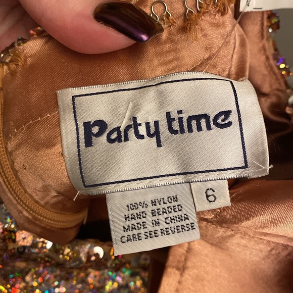 Rose gold sequin one shoulder dress - Picture 8 of 8